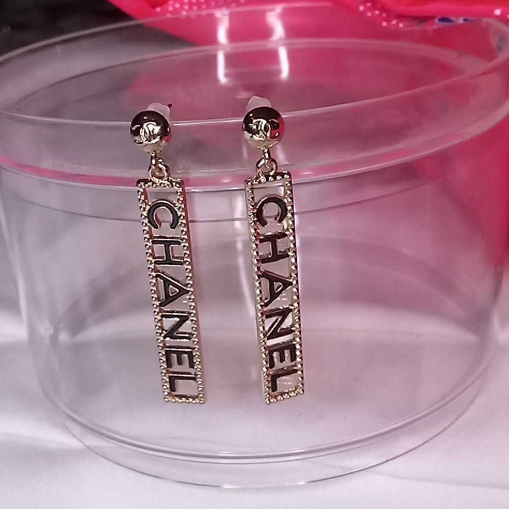 Rectangle dangle stud - Picture 2 of 2